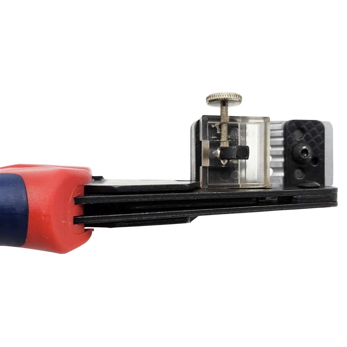Präzisions-Abisolierzange
mit Formmessern
für Solarkabel 1,5 / 2,5 / 4,0 / 6,0 mm² – Bild 2
