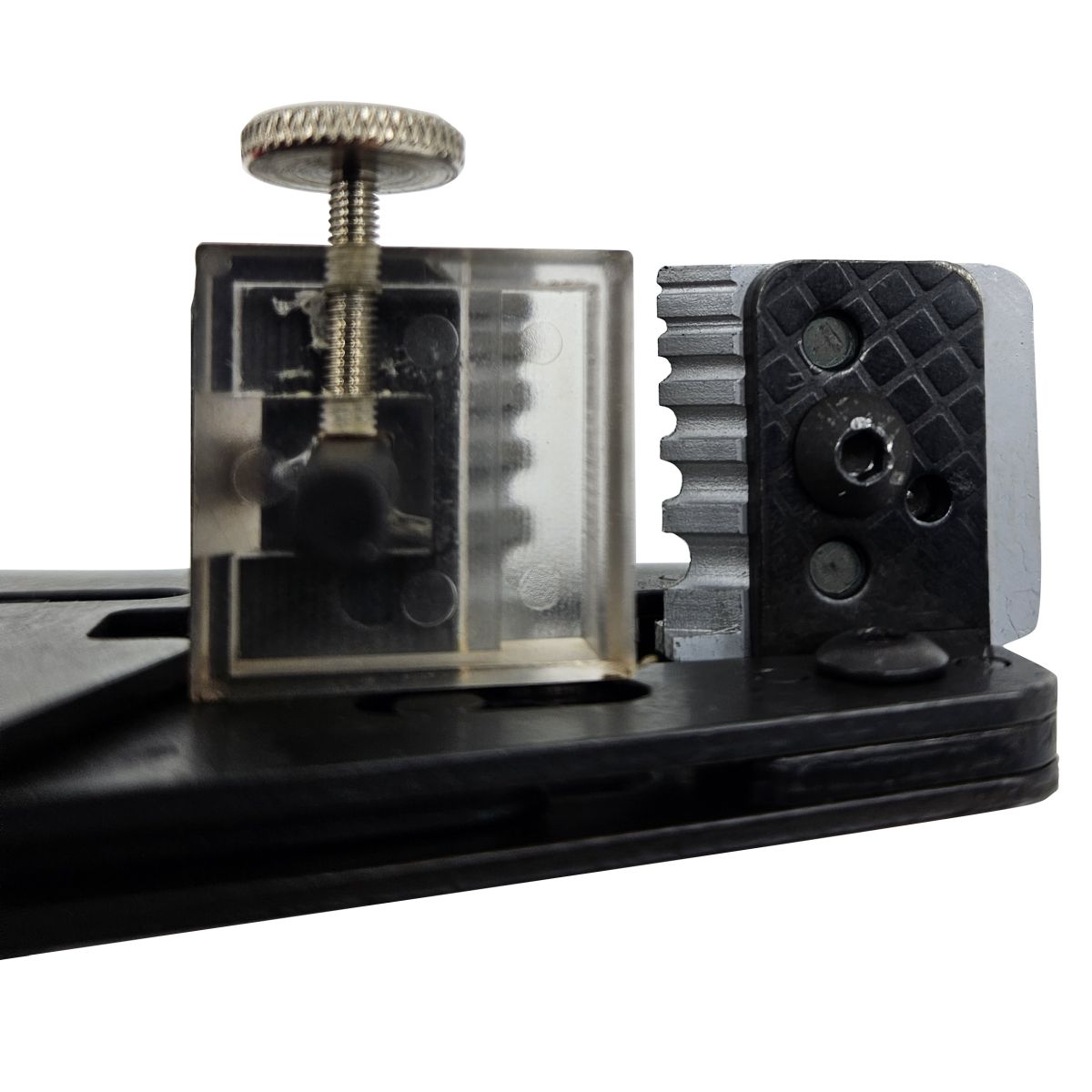 Präzisions-Abisolierzange
mit Formmessern
für Solarkabel 1,5 / 2,5 / 4,0 / 6,0 mm² – Bild 3