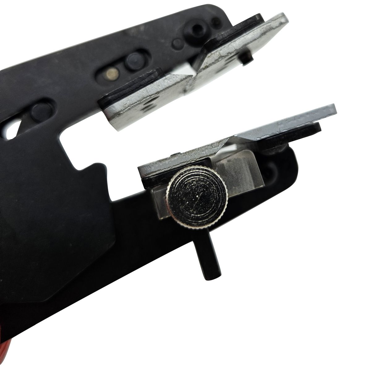 Präzisions-Abisolierzange
mit Formmessern
für Solarkabel 1,5 / 2,5 / 4,0 / 6,0 mm² – Bild 4