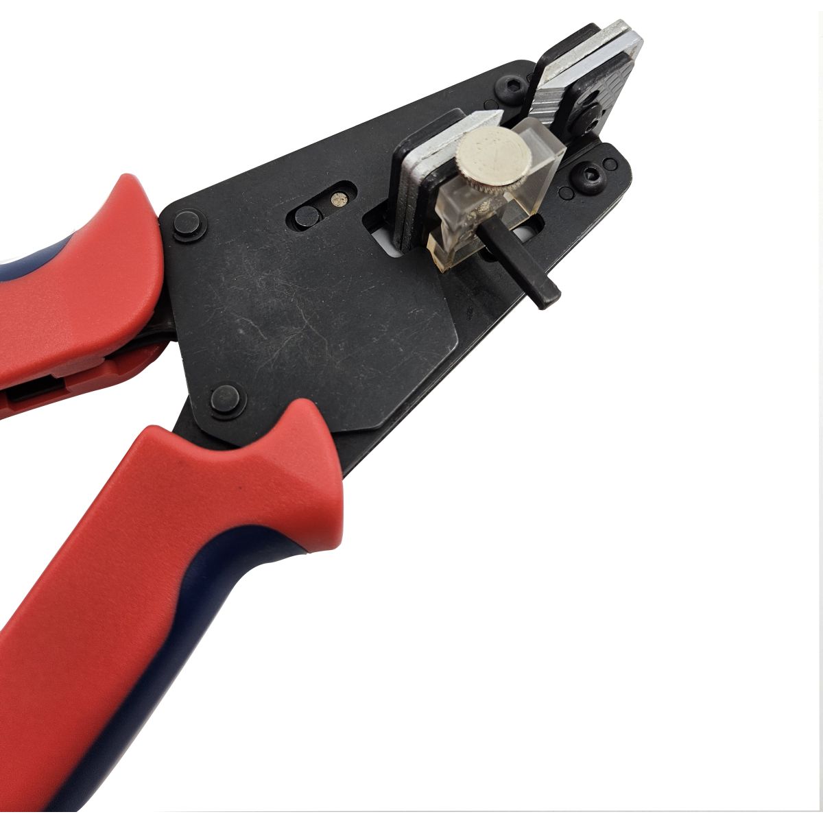 Präzisions-Abisolierzange
mit Formmessern
für Solarkabel 1,5 / 2,5 / 4,0 / 6,0 mm² – Bild 5
